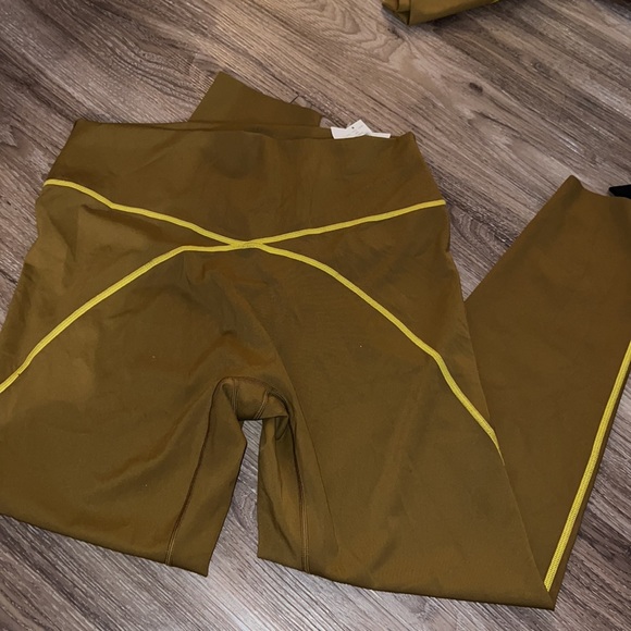 Aerie goals legging 7/8 - Picture 4 of 8